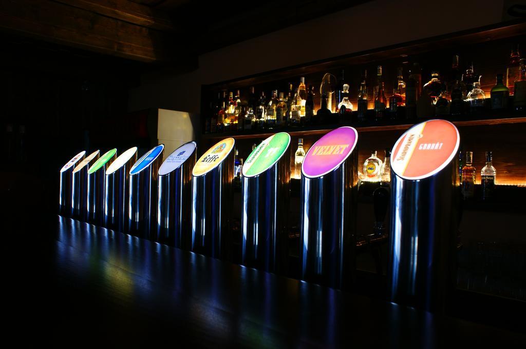 Grillbar Penzion & Restaurant Spišská Nová Ves 外观 照片